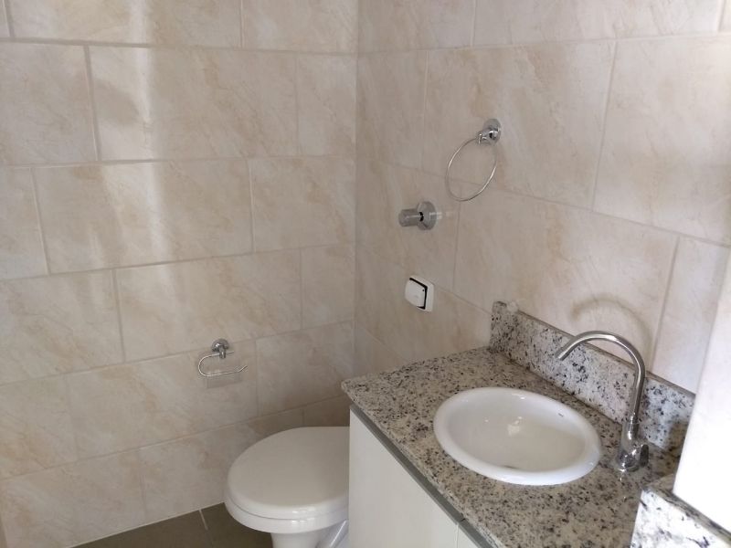 Sala com 1 banheiro e 54m² para alugar no bairro Centro Historico, Porto Alegre