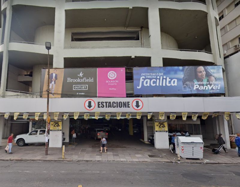 Box com 10m² para alugar no bairro Centro Historico, Porto Alegre