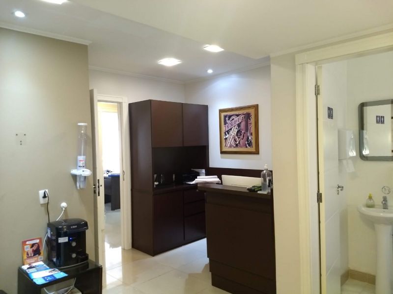 Conjunto com 1 banheiro e 60m² para alugar no bairro Centro Historico, Porto Alegre