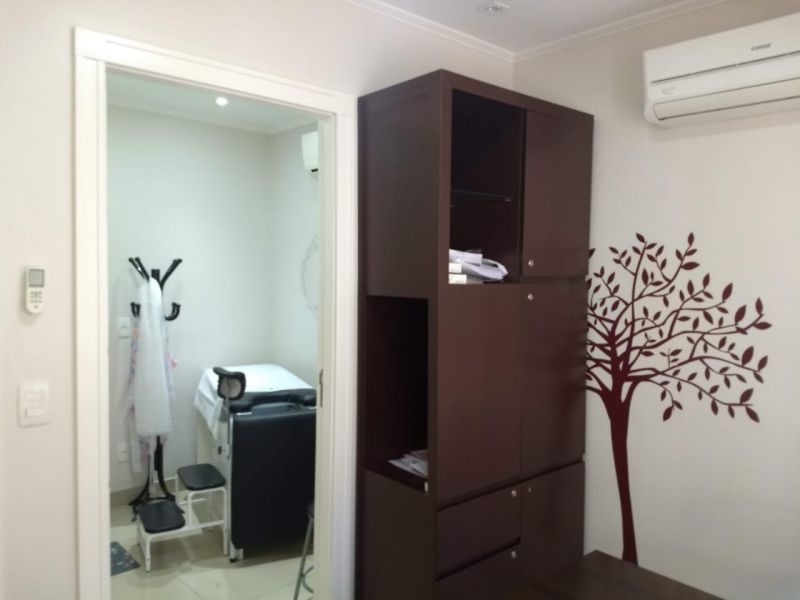 Conjunto com 1 banheiro e 60m² para alugar no bairro Centro Historico, Porto Alegre