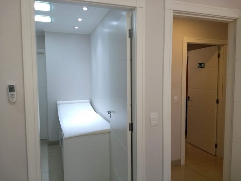 Conjunto com 1 banheiro e 60m² para alugar no bairro Centro Historico, Porto Alegre