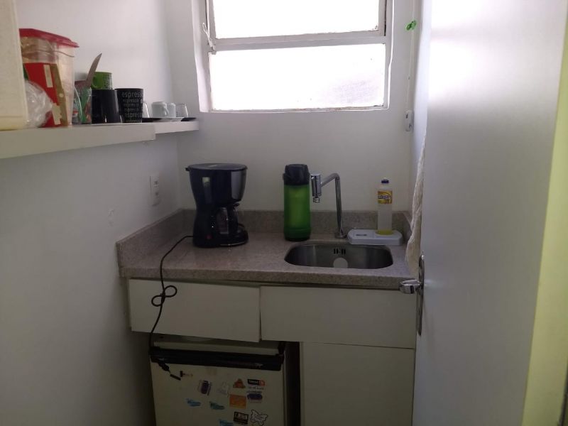Conjunto com 1 banheiro e 60m² para alugar no bairro Centro Historico, Porto Alegre