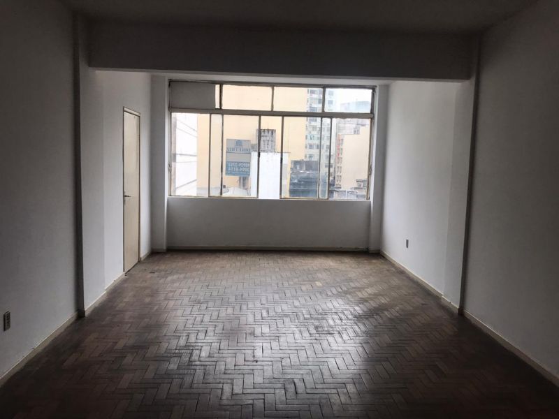 Sala com 1 banheiro e 44m² para alugar no bairro Centro Historico, Porto Alegre
