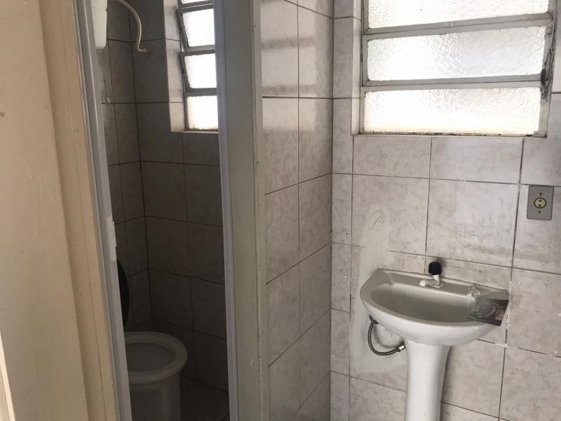 Sala com 1 banheiro e 44m² para alugar no bairro Centro Historico, Porto Alegre