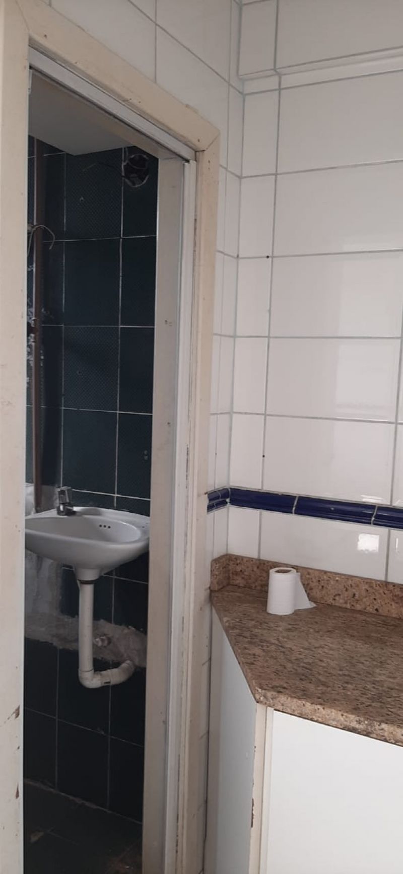 Sala com 1 banheiro e 25m² para alugar no bairro Centro Historico, Porto Alegre