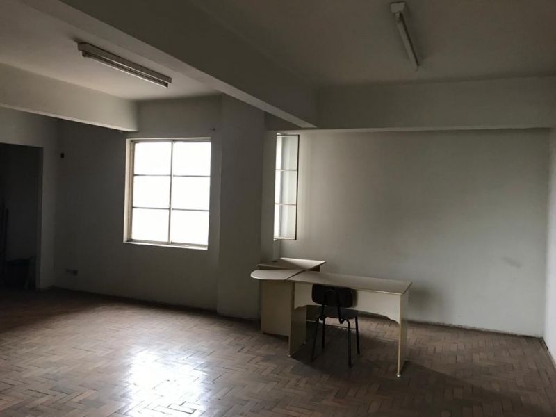 Sala com 1 banheiro e 60m² para alugar no bairro Centro Historico, Porto Alegre