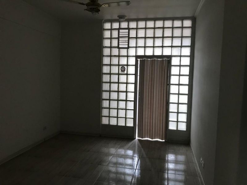 Sala com 1 banheiro e 22m² para alugar no bairro Centro Historico, Porto Alegre