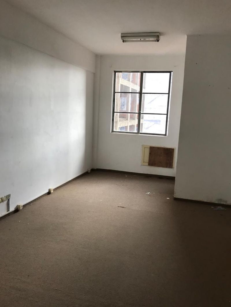 Sala com 1 banheiro e 22m² para alugar no bairro Centro Historico, Porto Alegre