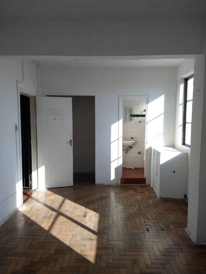 Sala com 1 banheiro e 25m² para alugar no bairro Centro Historico, Porto Alegre