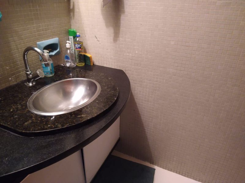 Sala com 1 banheiro e 80m² para alugar no bairro Centro Historico, Porto Alegre