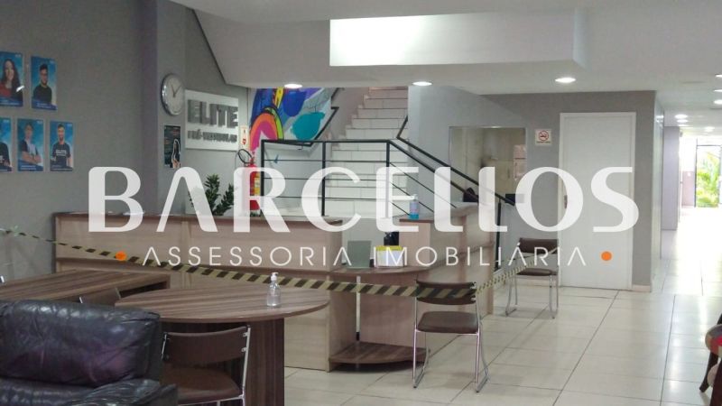 PRÉDIO COMERCIAL NA AV INDEPENDENCIA!