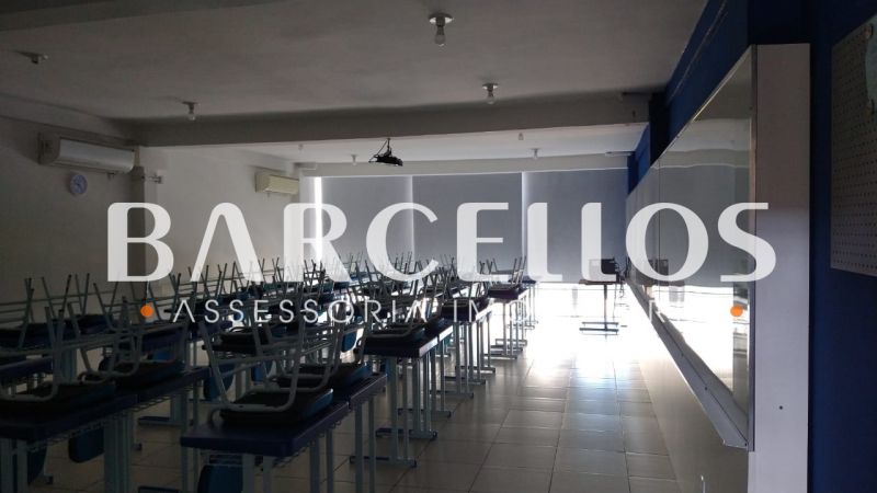 PRÉDIO COMERCIAL NA AV INDEPENDENCIA!