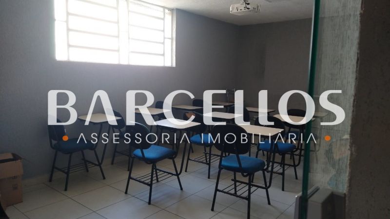 PRÉDIO COMERCIAL NA AV INDEPENDENCIA!
