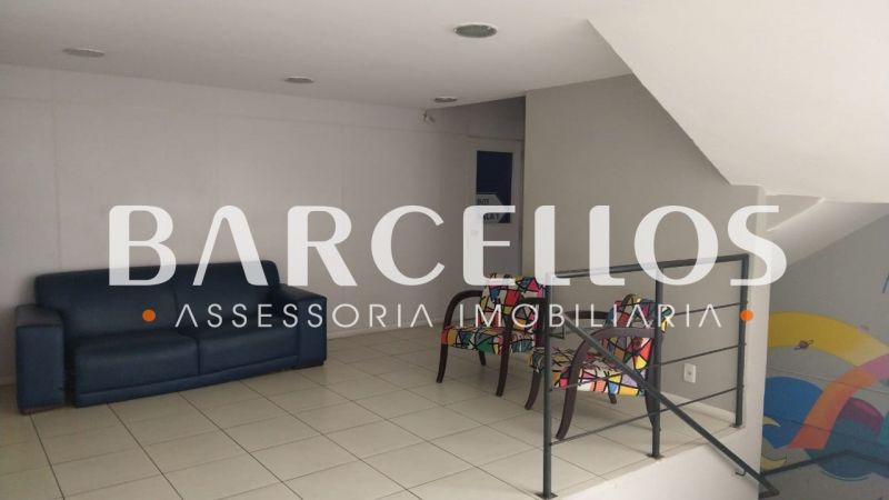 PRÉDIO COMERCIAL NA AV INDEPENDENCIA!