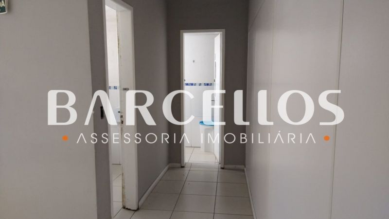 PRÉDIO COMERCIAL NA AV INDEPENDENCIA!
