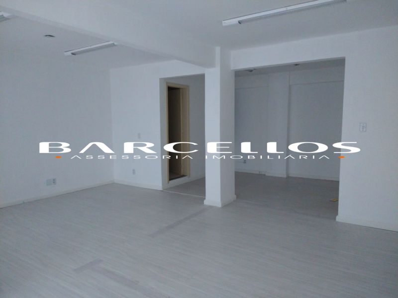 Sala com 1 banheiro e 60m² para alugar no bairro Centro Historico, Porto Alegre