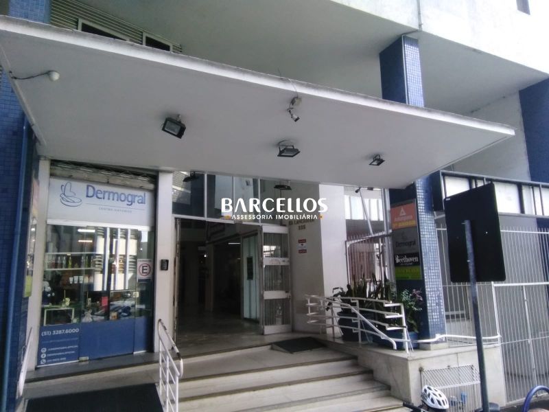 Conjunto com 10 banheiros e 150m² para alugar no bairro Centro Historico, Porto Alegre