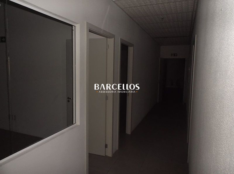 Conjunto com 10 banheiros e 150m² para alugar no bairro Centro Historico, Porto Alegre