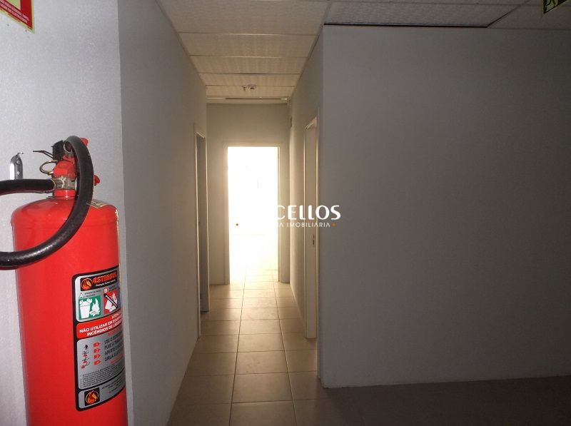 Conjunto com 10 banheiros e 150m² para alugar no bairro Centro Historico, Porto Alegre