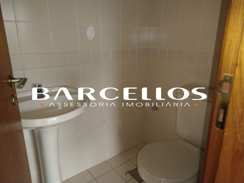 Sala com 1 banheiro e 35m² para alugar no bairro Auxiliadora, Porto Alegre