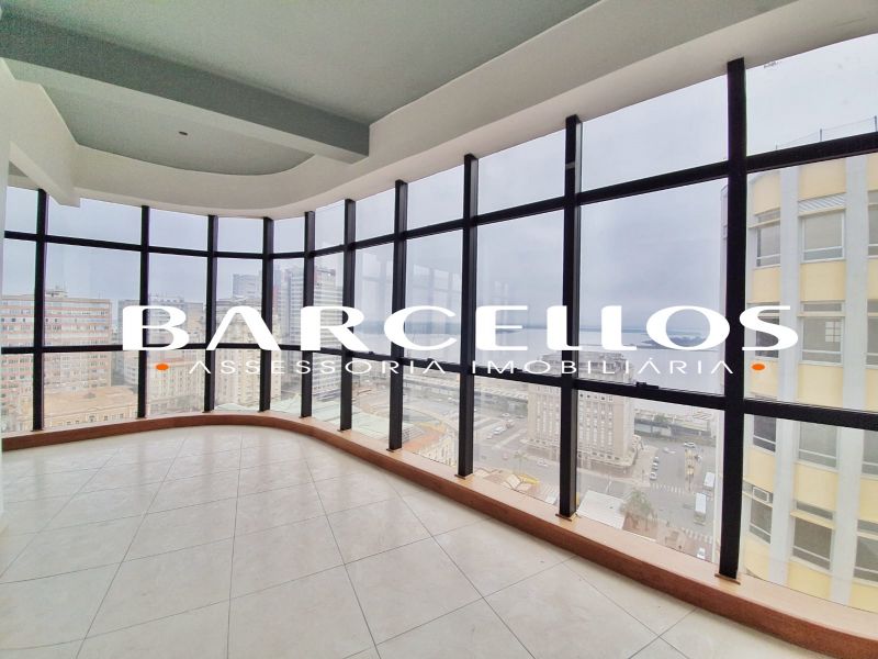 Sala com 2 banheiros e 120m² para alugar no bairro Centro Historico, Porto Alegre