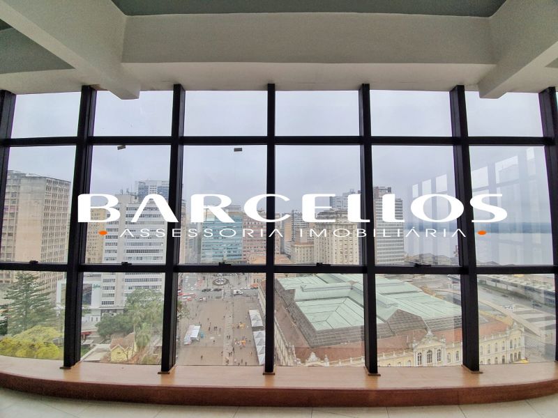 Conjunto com 2 banheiros e 120m² para alugar no bairro Centro Historico, Porto Alegre