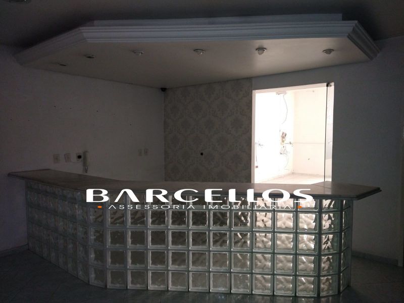 BARBADA! CONJUNTO COMERCIAL NA ANDRADAS