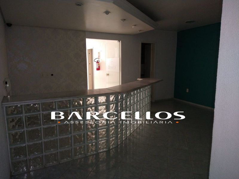 BARBADA! CONJUNTO COMERCIAL NA ANDRADAS