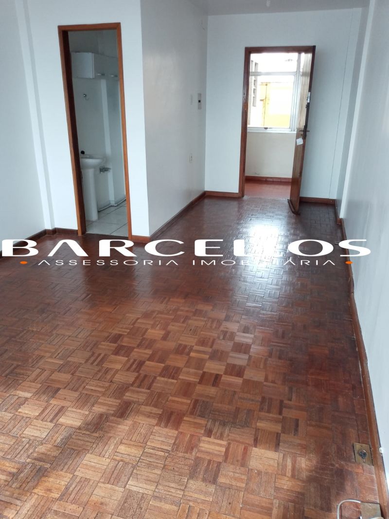 Sala com 1 banheiro e 31m² para alugar no bairro Centro Historico, Porto Alegre