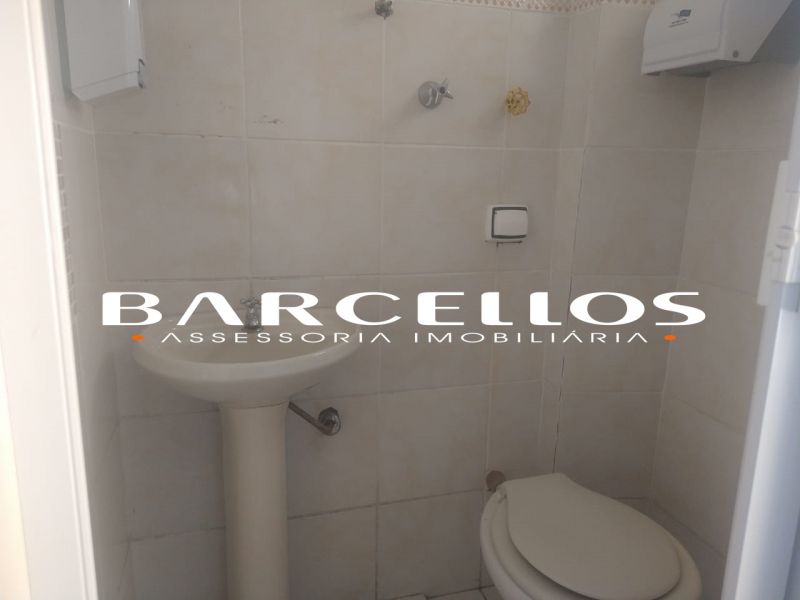 Sala com 1 banheiro e 20m² para alugar no bairro Centro Historico, Porto Alegre