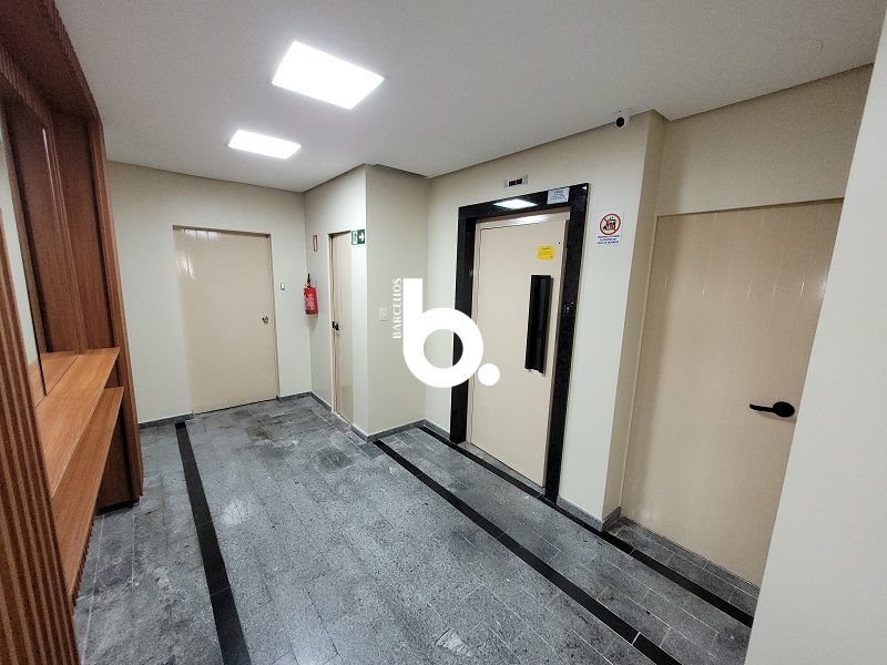 Sala com 1 quarto, 1 banheiro e 29m² para alugar no bairro Centro Historico, Porto Alegre