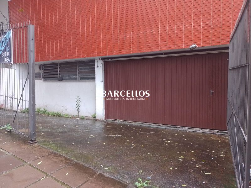 LOJA TERREA QUASE ESQUINA COM INDEPENDENCIA