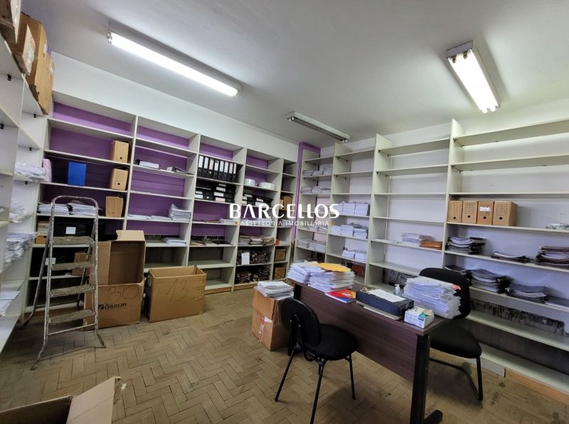 Conjunto com 8 banheiros e 443m² para alugar no bairro Centro Historico, Porto Alegre