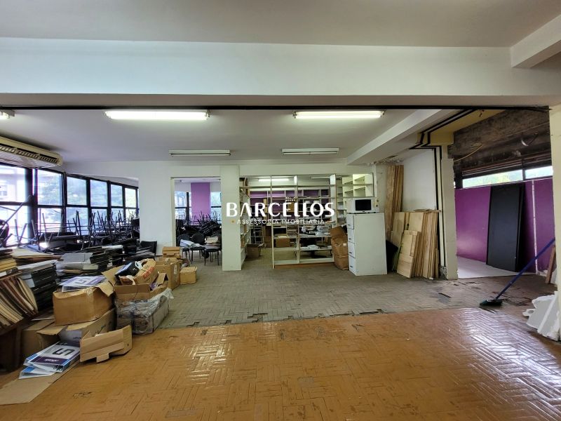 Conjunto com 8 banheiros e 443m² para alugar no bairro Centro Historico, Porto Alegre