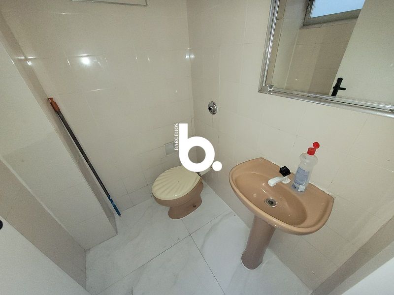 SALA COMERCIAL