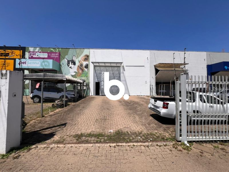 EXCELENTE PAVILHÃO NO BAIRRO HUMAITA