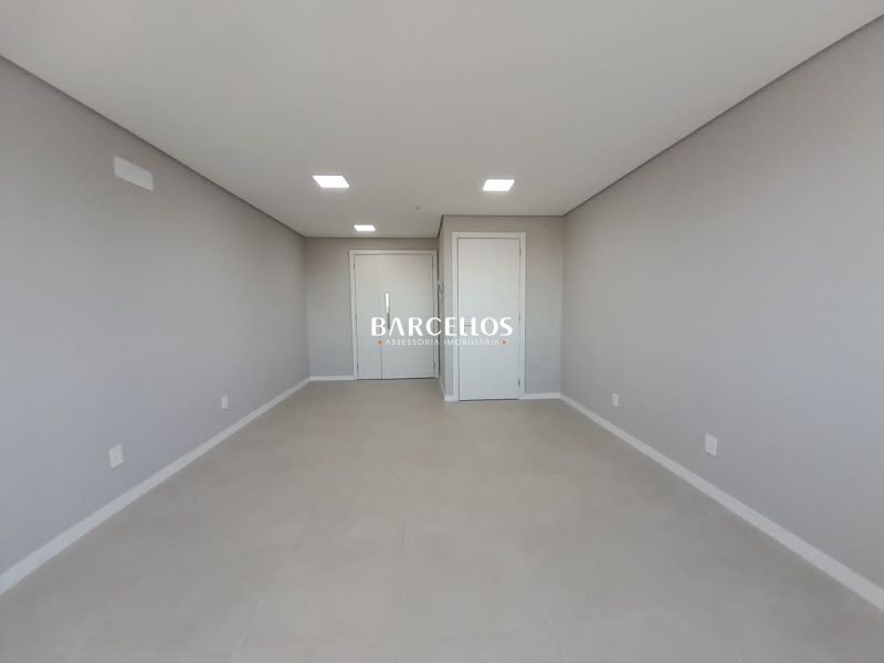 EXCELENTE SALA/CONJUNTO COMERCIAL