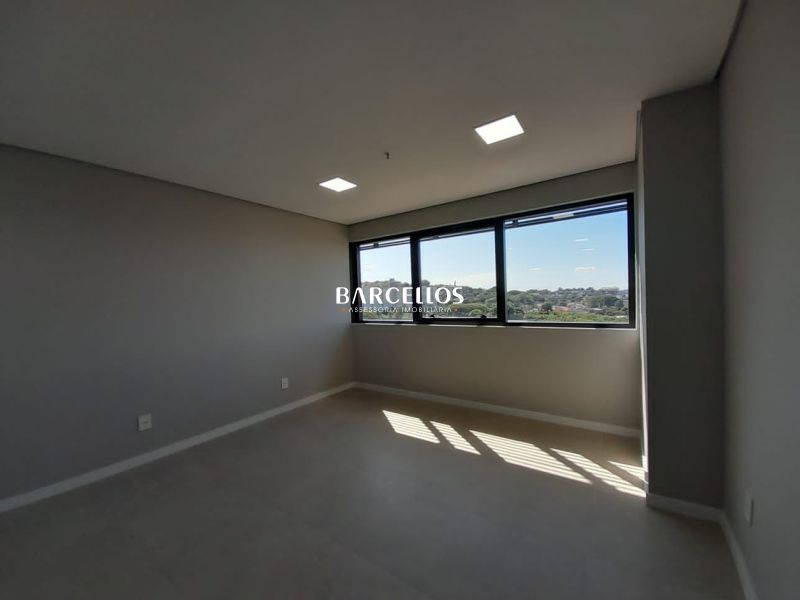 EXCELENTE SALA/CONJUNTO COMERCIAL