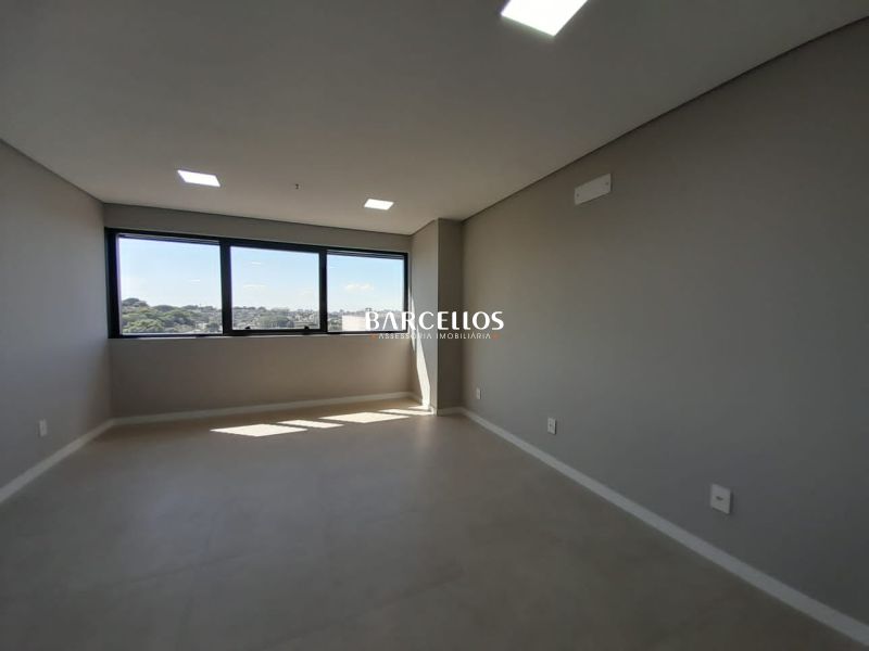 EXCELENTE SALA/CONJUNTO COMERCIAL
