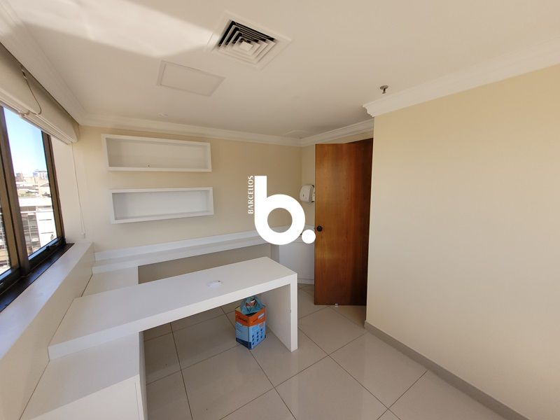 Conjunto com 1 banheiro e 45m² à venda no bairro Moinhos de Vento, Porto Alegre