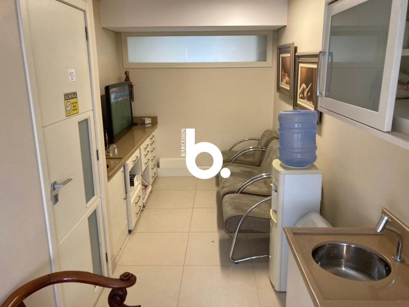 Aluguel Comercial no Centro Histórico com 56m² de Área