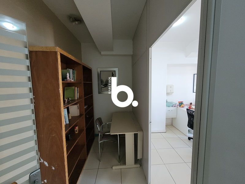 Sala com 1 banheiro e 53m² para alugar no bairro Centro Historico, Porto Alegre