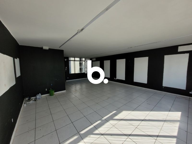 SALA COMERCIAL