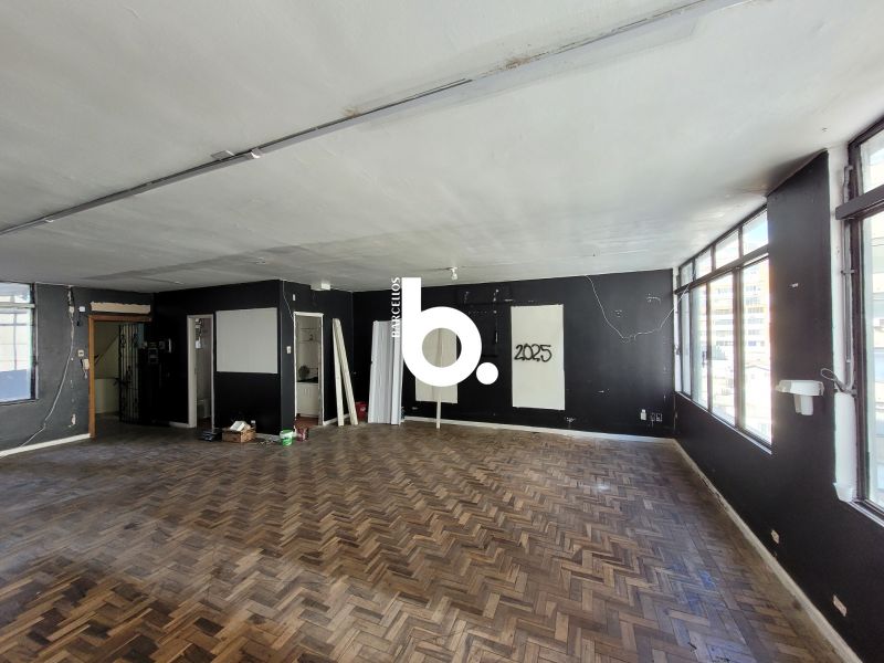 SALA COMERCIAL