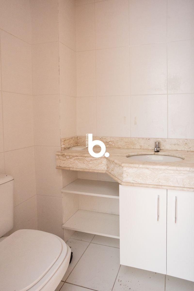 Sala com 1 banheiro e 45m² para alugar no bairro Petropolis, Porto Alegre