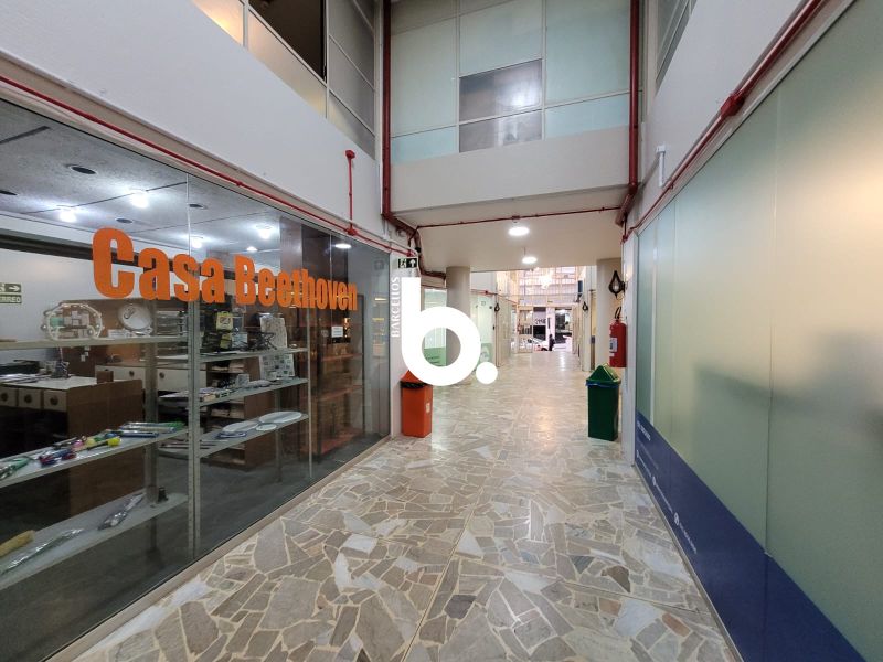 CONJUNTO COMERCIAL 440M² CENTRO