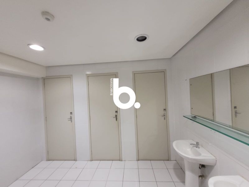 CONJUNTO COMERCIAL 440M² CENTRO