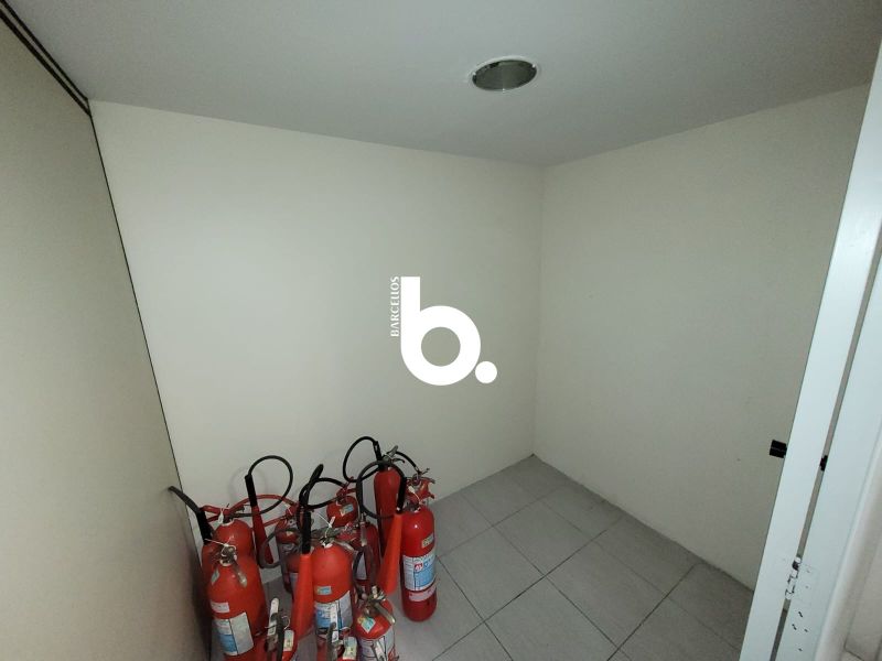 CONJUNTO COMERCIAL 440M² CENTRO