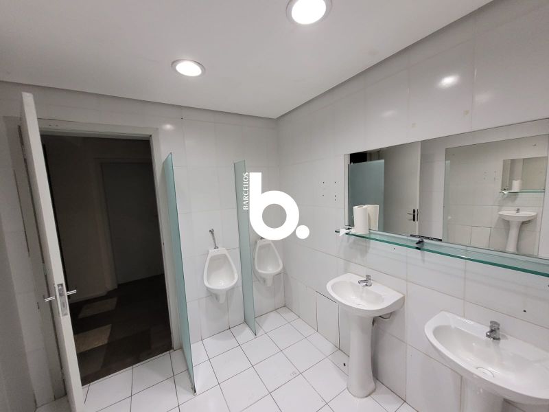 CONJUNTO COMERCIAL 440M² CENTRO