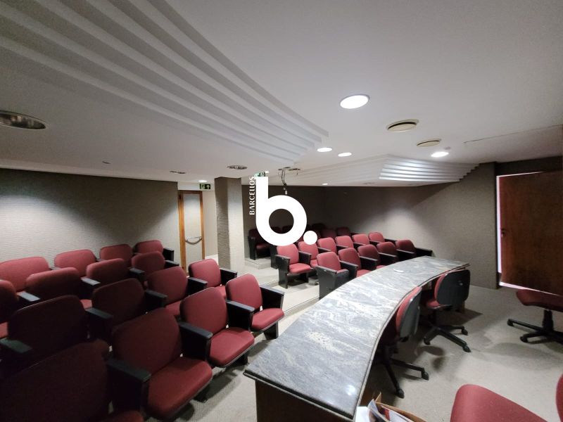 CONJUNTO COMERCIAL 440M² CENTRO
